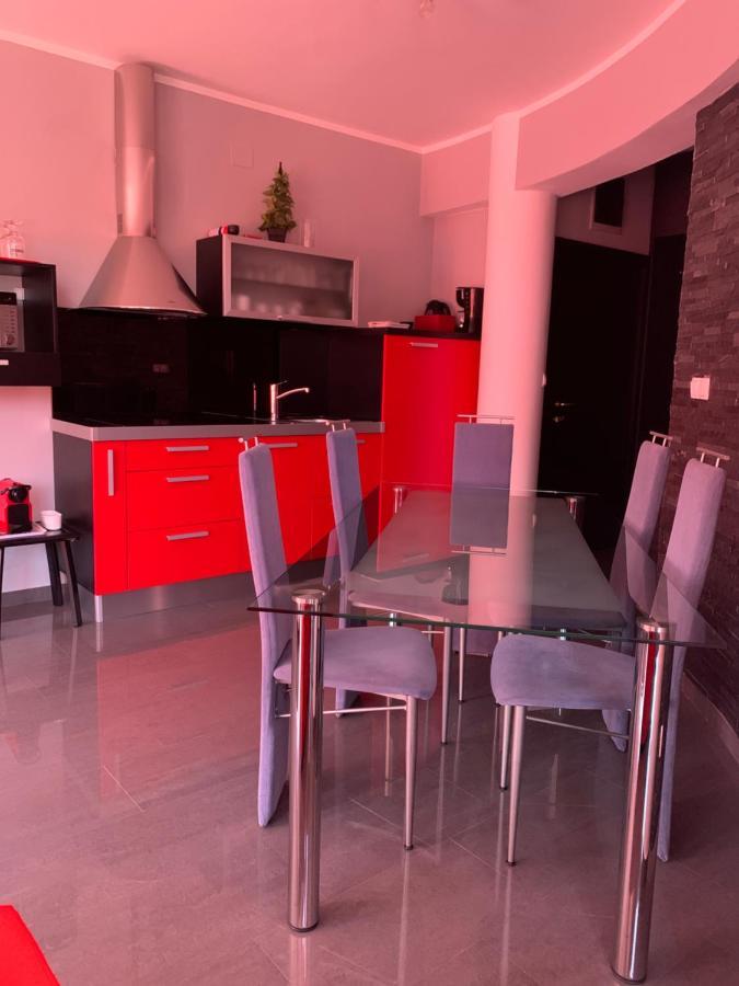La Perla Appartement Vodice Buitenkant foto